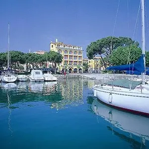 Vittorio 3*, Desenzano del Garda Italië